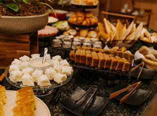 Promenade Palladium Hotel - Breakfast