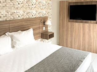 Quarto Luxo Casal Hotel Promenade Itaguaí