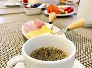 Café da manhã Hotel Promenade Fusion Itaguaí