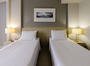 Quarto Twin Hotel Promenade Link Stay